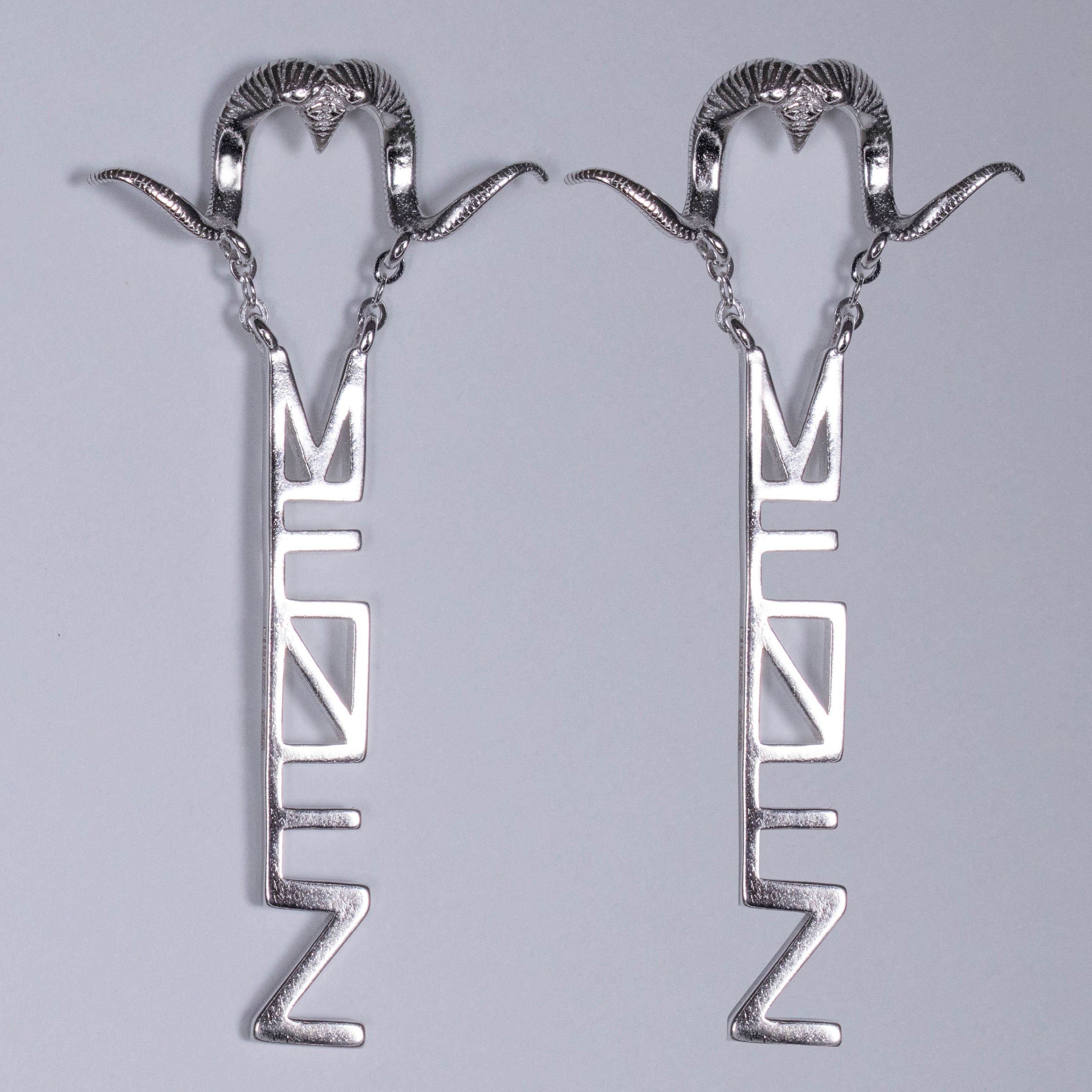 THE MENEZ BAEL SILVER DANGLE EARRINGS - MENEZ