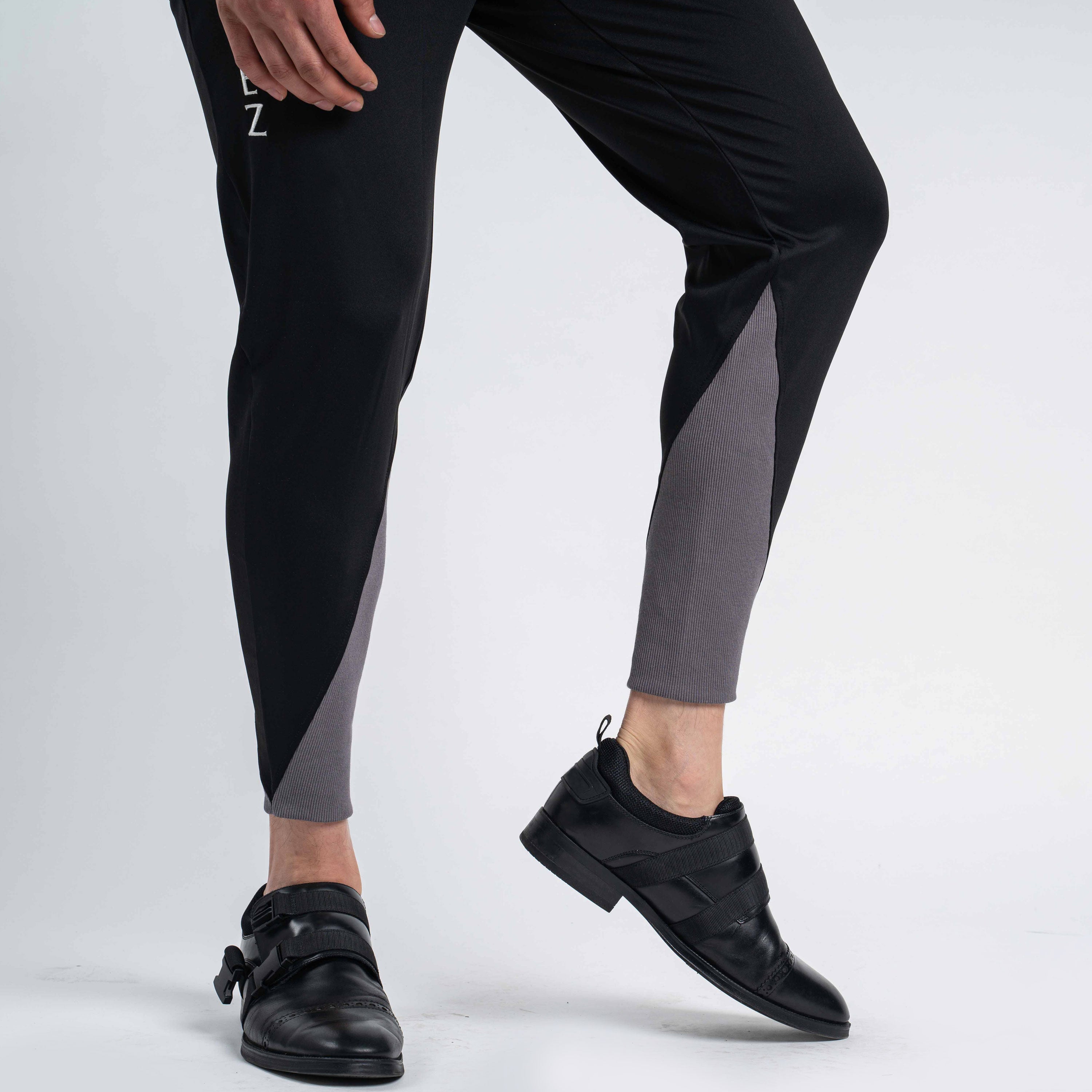 THE MENEZ DAGON JOGGERS - MENEZ